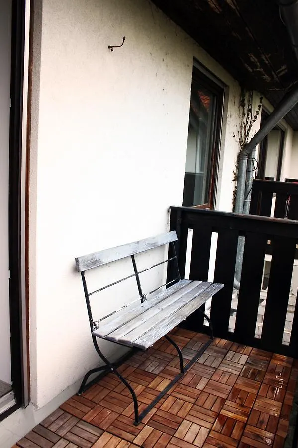 מינכן Daglfing Bed & Breakfast גרמניה