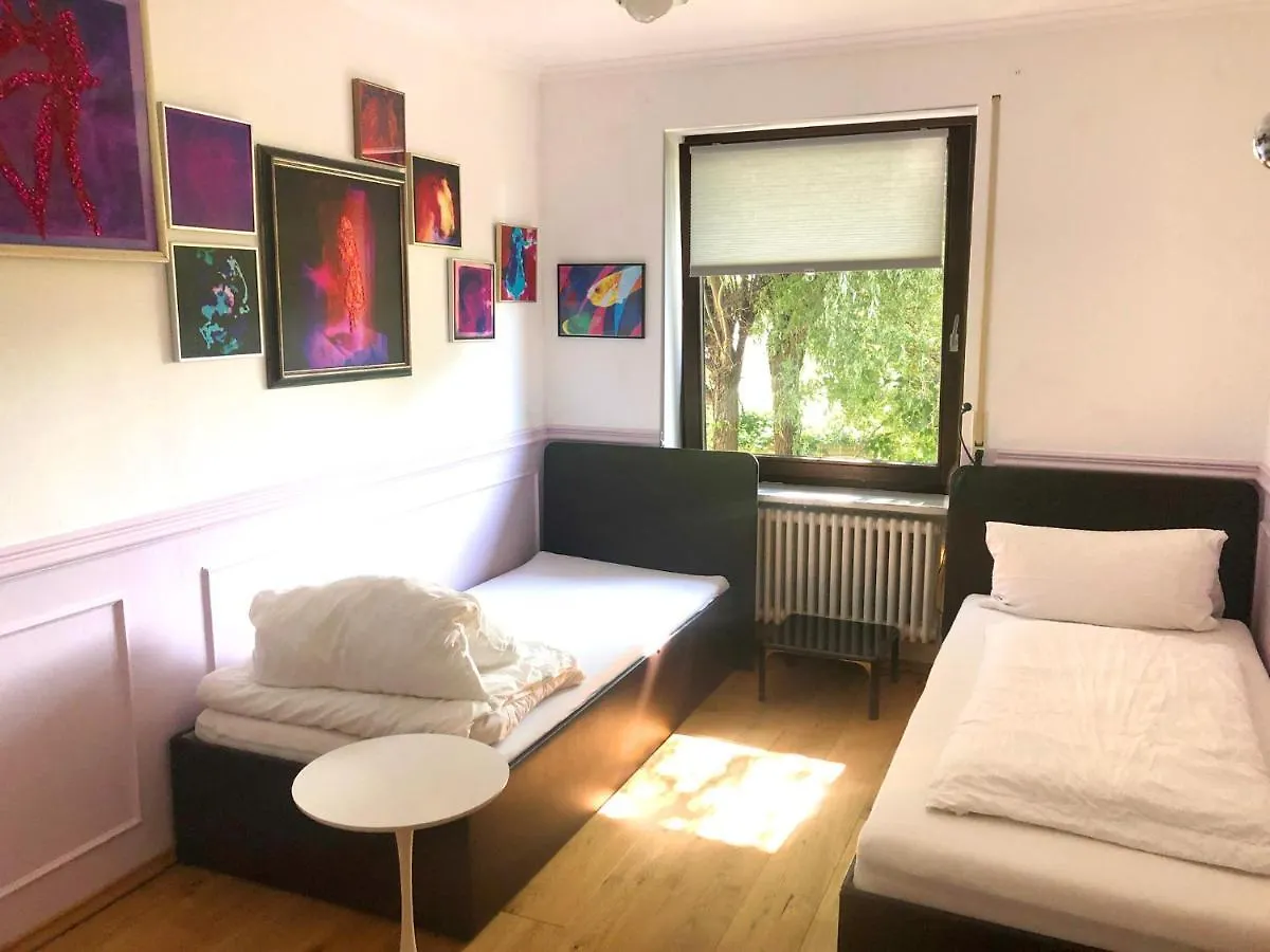 מינכן Daglfing Bed & Breakfast גרמניה